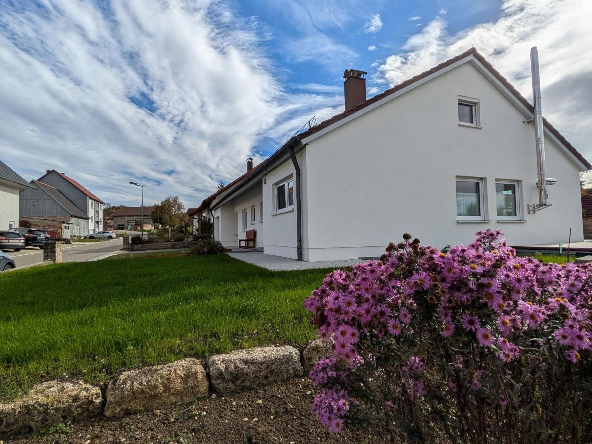 Ferienwohnung Am Alenberg Münsingen Eksteriør bilde